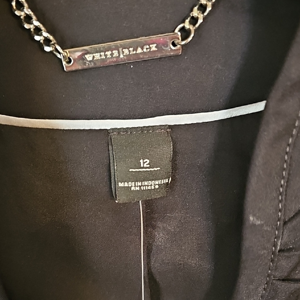 White House Black Market Black Ruffle-Trim Zip Blazer - Picture 2 of 6